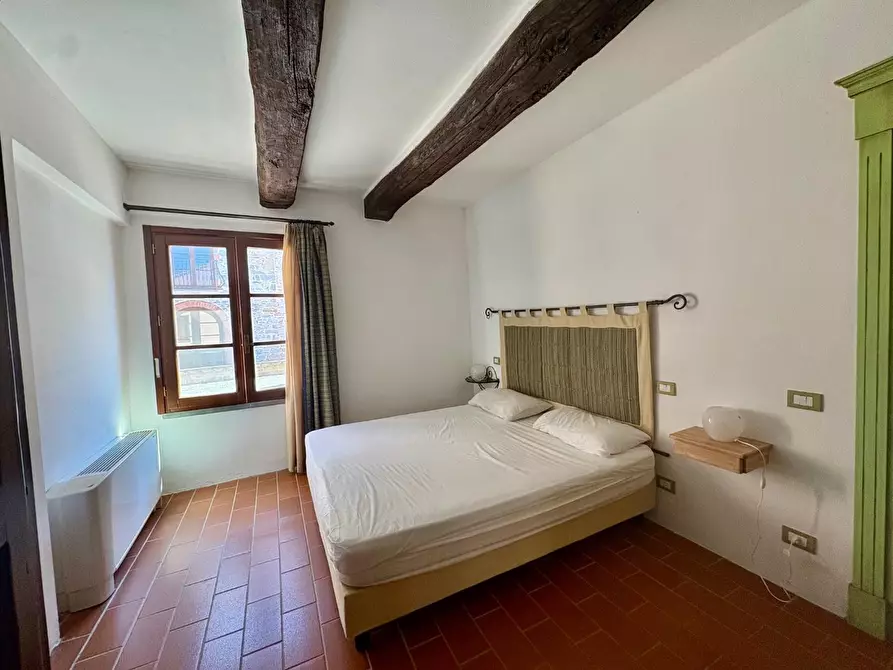 Immagine 18 di Appartamento in vendita  a Campiglia Marittima