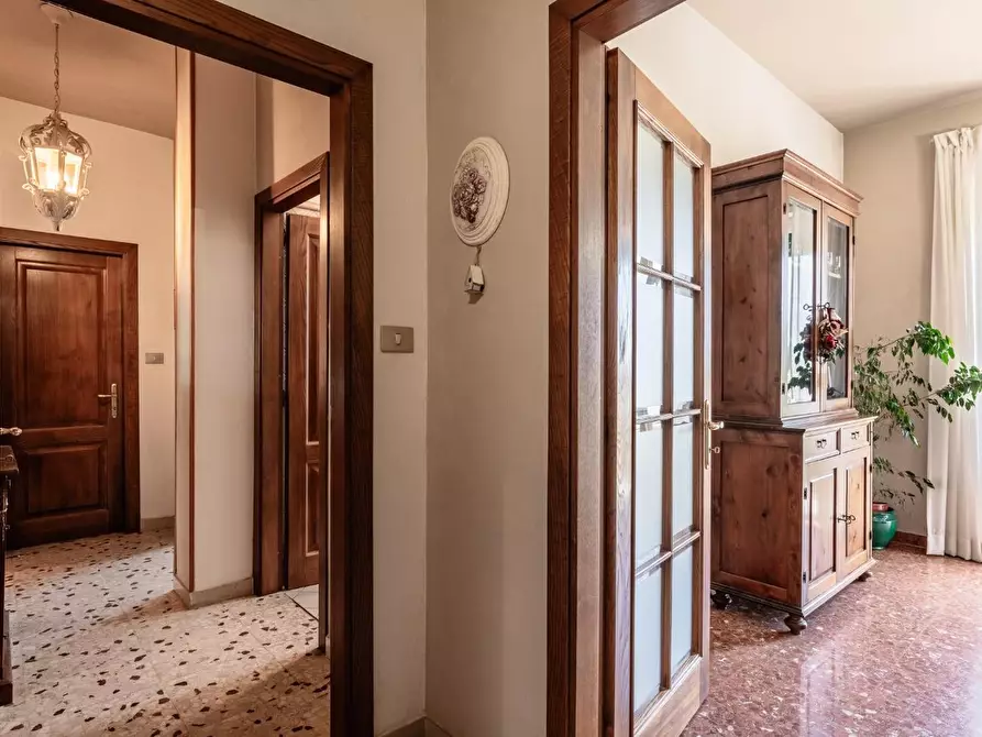 Immagine 4 di Appartamento in vendita  a Calcinaia