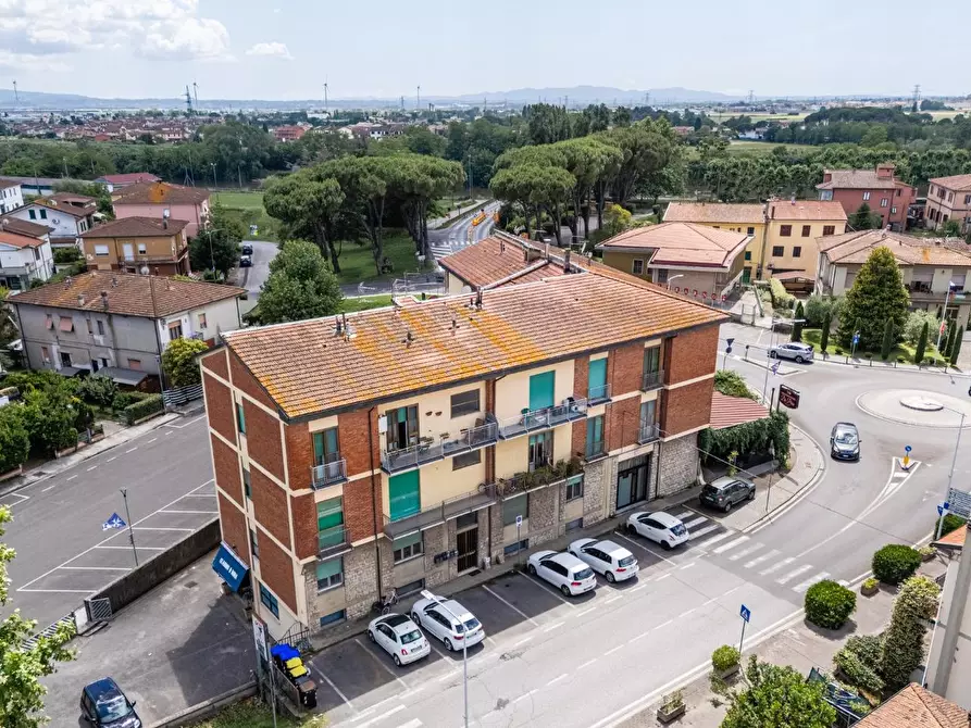Immagine 2 di Appartamento in vendita  a Calcinaia