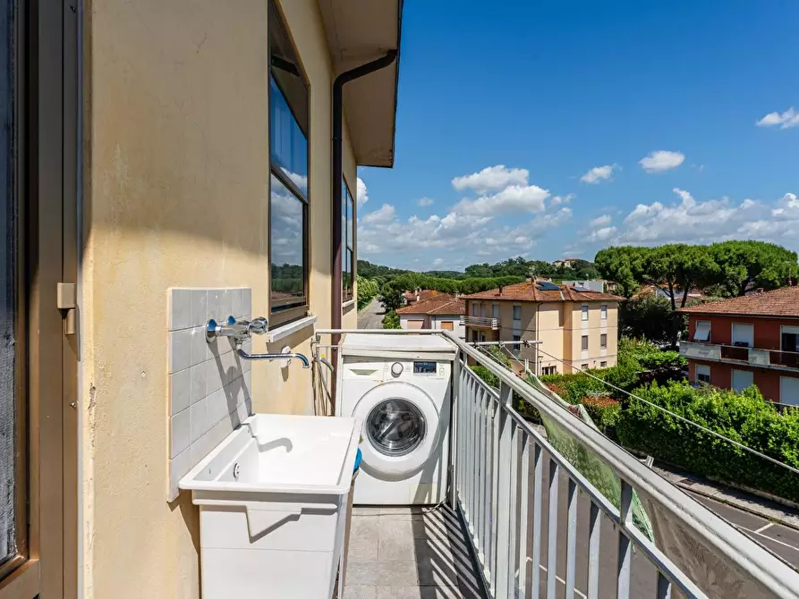 Immagine 12 di Appartamento in vendita  a Calcinaia