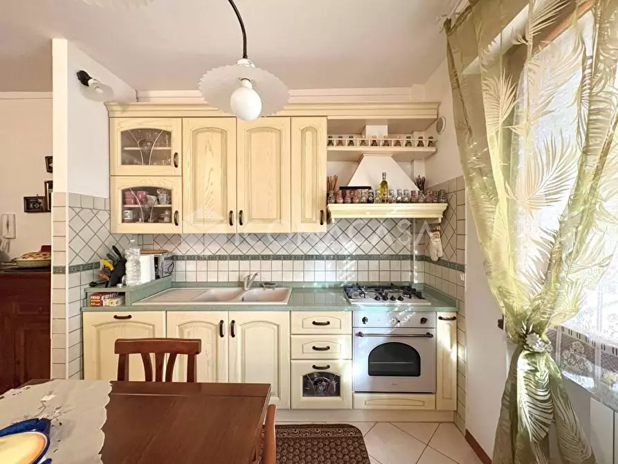 Immagine 7 di Appartamento in vendita  a Pontedera