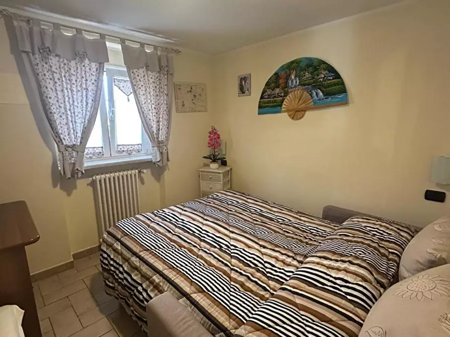 Immagine 23 di Villa in vendita  a Castelnuovo Magra