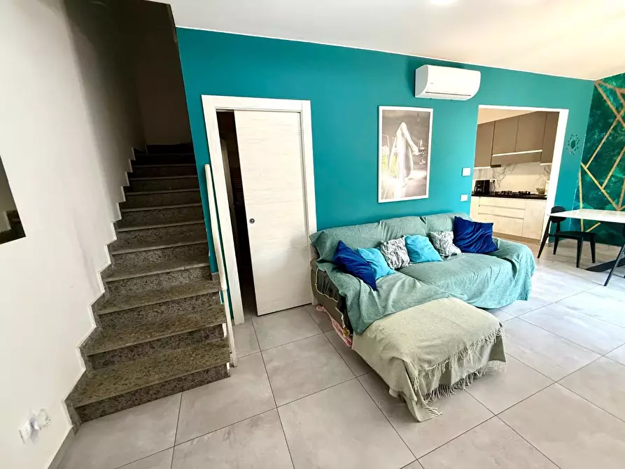 Immagine 5 di Casa bifamiliare in vendita  a Pontedera