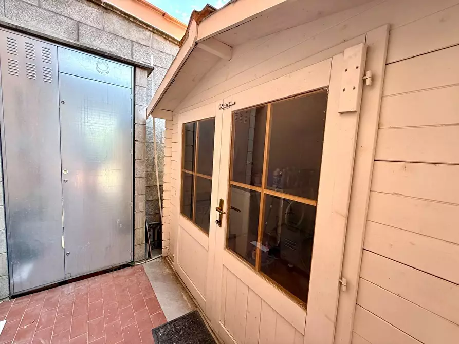 Immagine 17 di Casa bifamiliare in vendita  a Pontedera