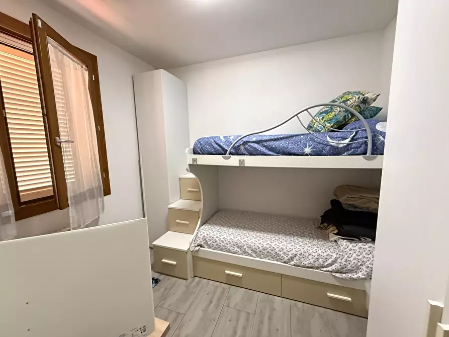 Immagine 15 di Casa bifamiliare in vendita  a Pontedera