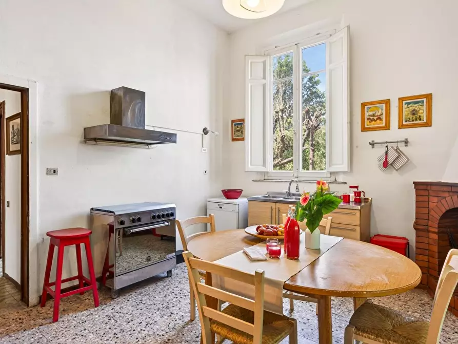 Immagine 14 di Villa in vendita  a Santa Maria A Monte