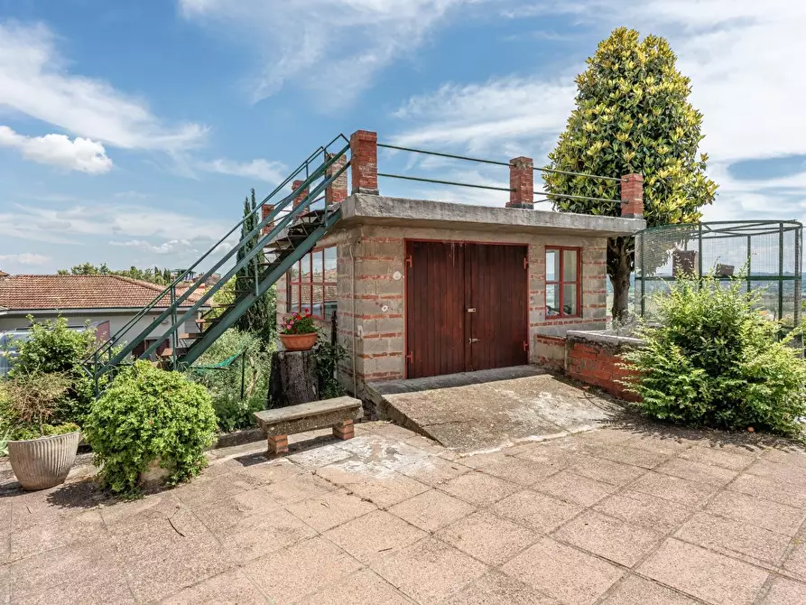 Immagine 34 di Villa in vendita  a Santa Maria A Monte