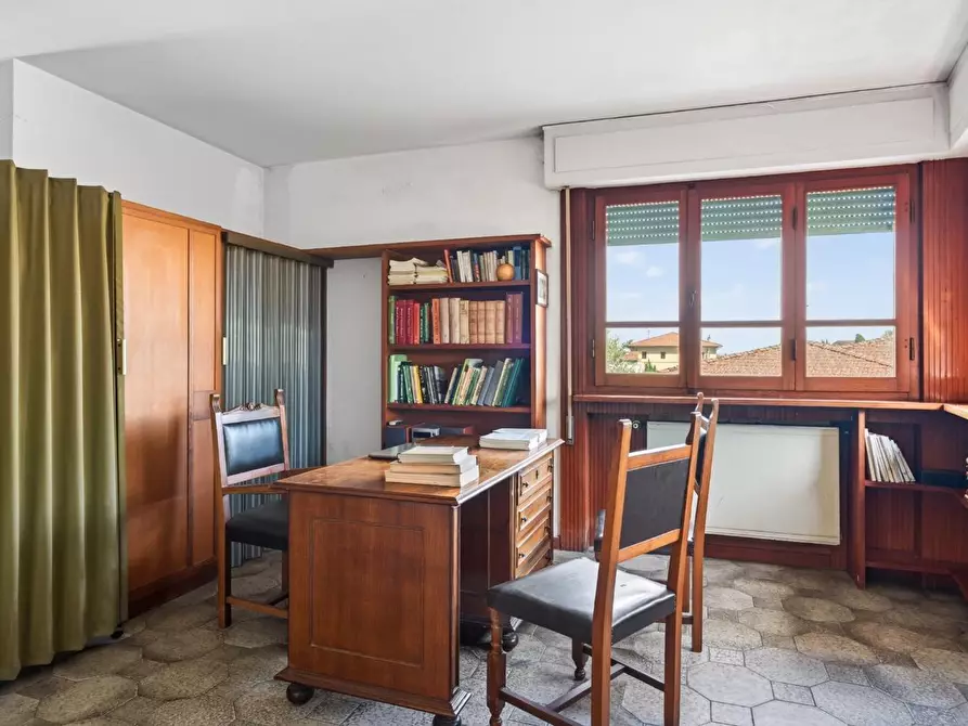 Immagine 32 di Villa in vendita  a Santa Maria A Monte