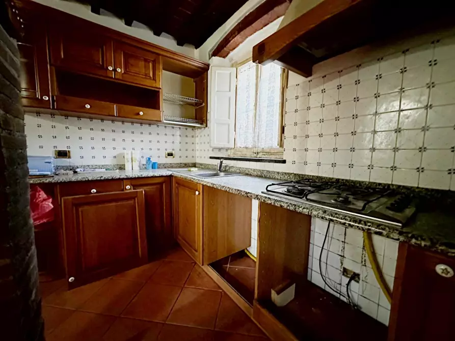 Immagine 4 di Terratetto in vendita  a Lucca