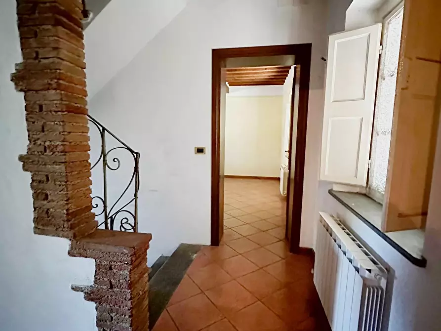 Immagine 16 di Terratetto in vendita  a Lucca