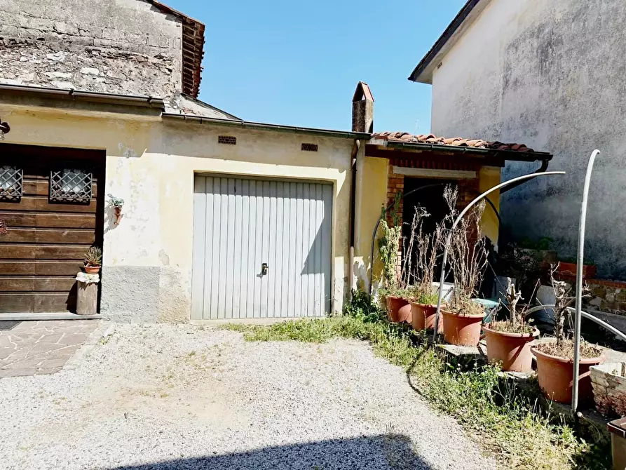 Immagine 24 di Terratetto in vendita  a Lucca