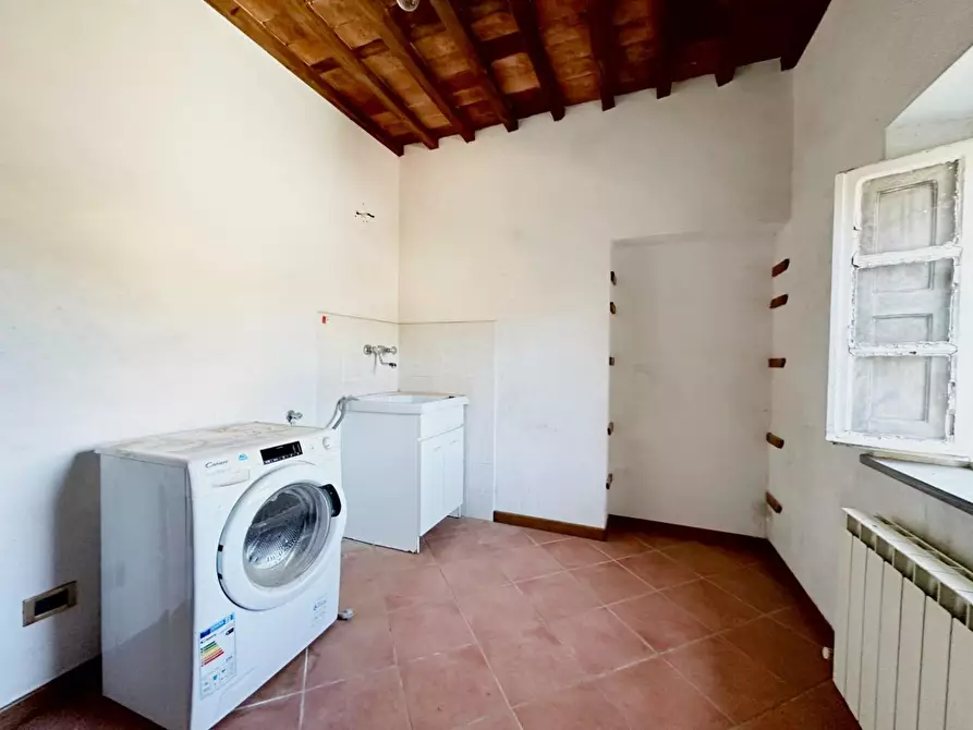 Immagine 14 di Terratetto in vendita  a Lucca