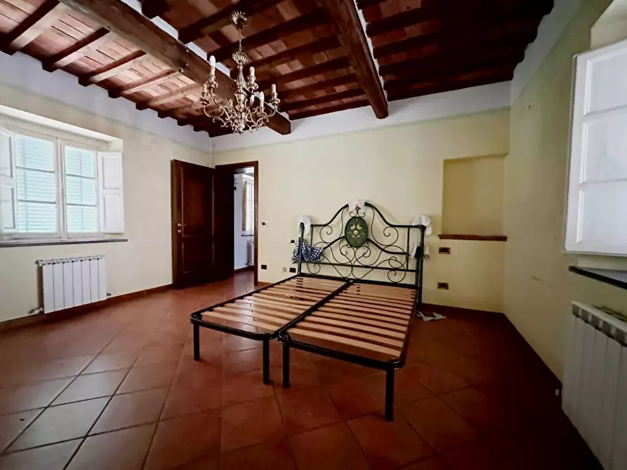 Immagine 10 di Terratetto in vendita  a Lucca