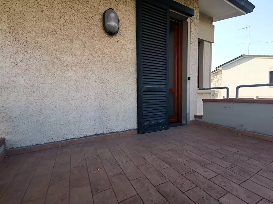 Immagine 40 di Casa bifamiliare in vendita  a Fucecchio