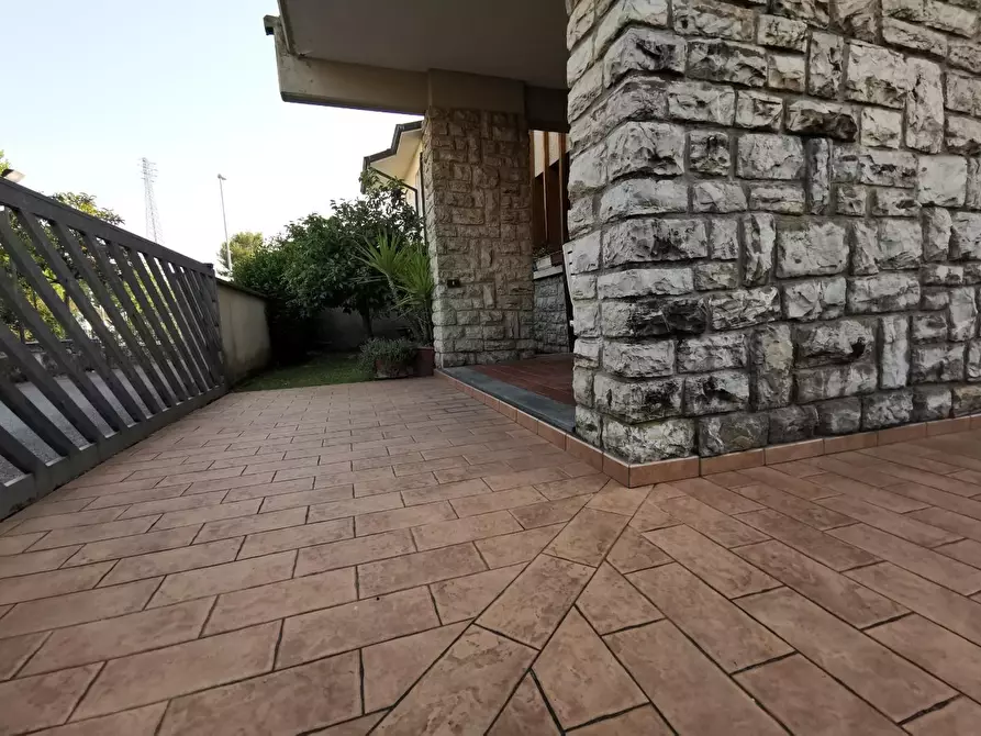 Immagine 7 di Casa bifamiliare in vendita  a Fucecchio