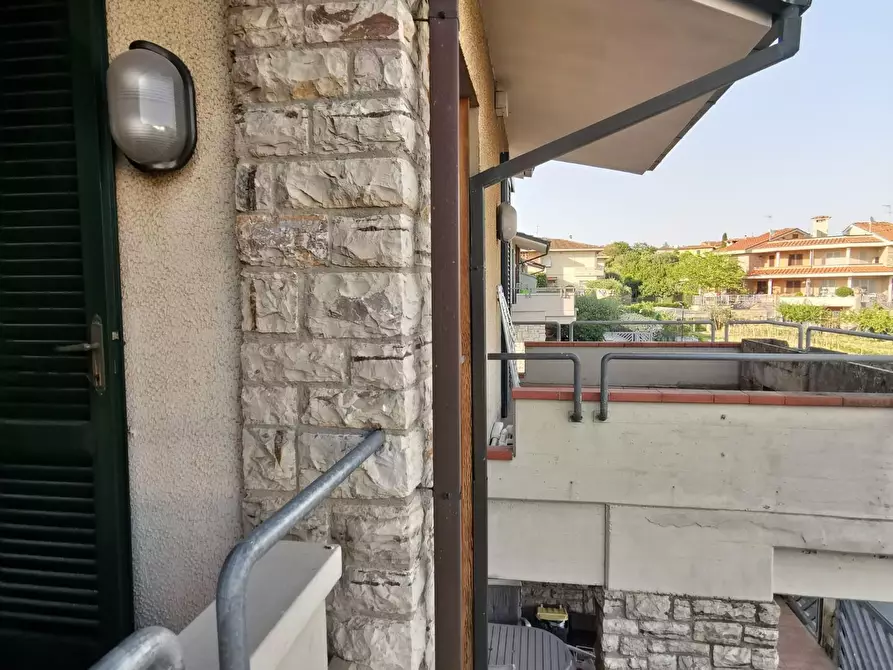 Immagine 17 di Casa bifamiliare in vendita  a Fucecchio