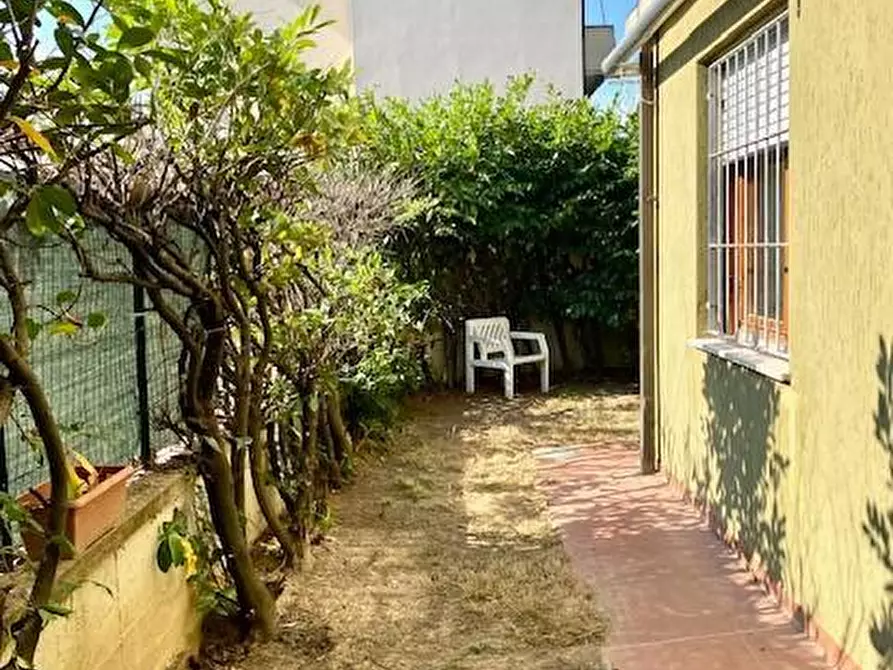 Immagine 11 di Appartamento in vendita  a Montecatini Terme