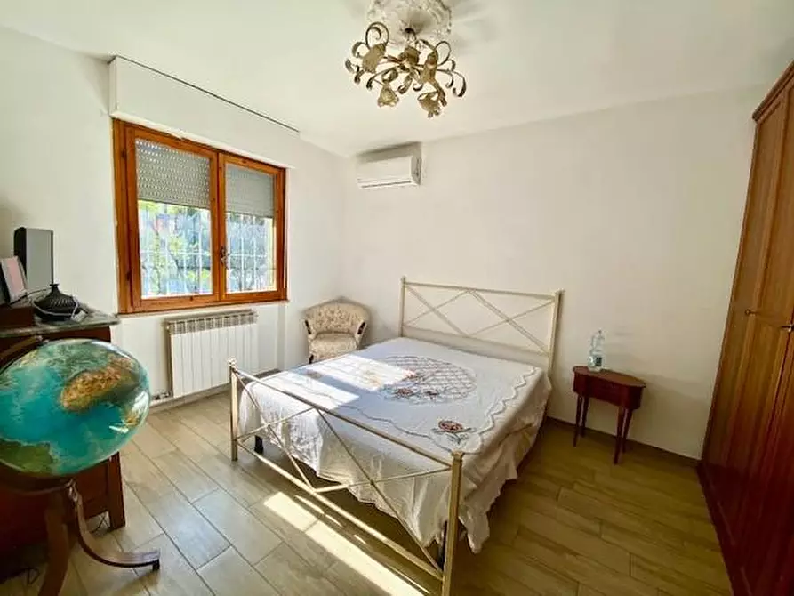 Immagine 29 di Appartamento in vendita  a Montecatini Terme