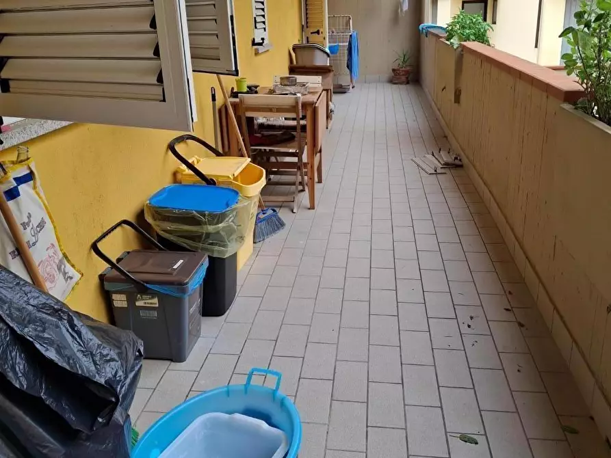 Immagine 4 di Appartamento in affitto  a Capraia E Limite