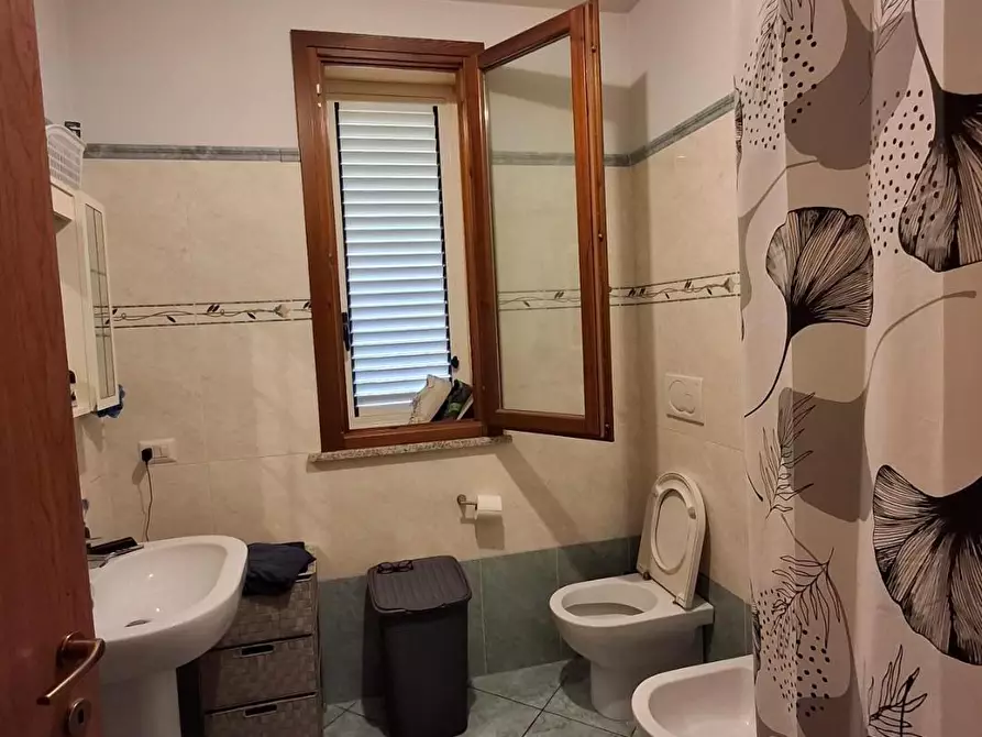 Immagine 7 di Appartamento in affitto  a Capraia E Limite
