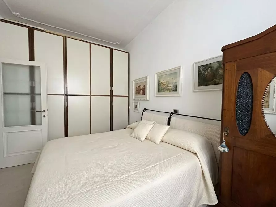 Immagine 22 di Appartamento in vendita  a Livorno