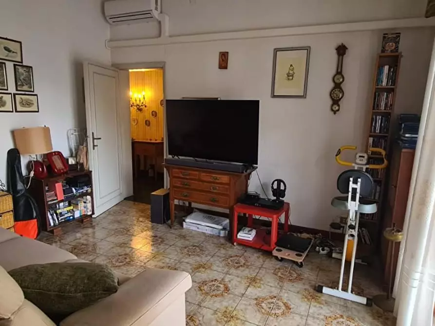 Immagine 27 di Appartamento in vendita  a Livorno