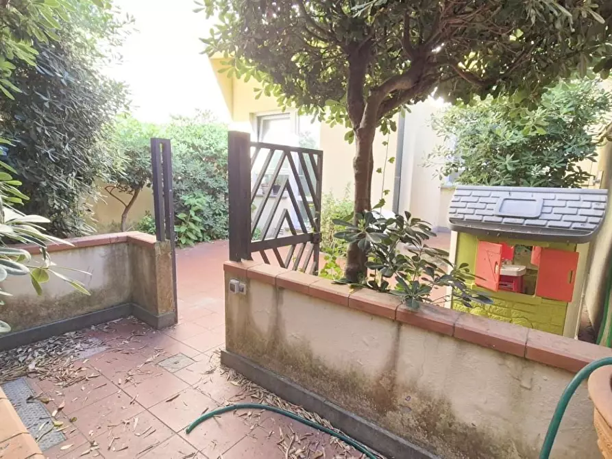 Immagine 2 di Casa semindipendente in affitto  a Viareggio