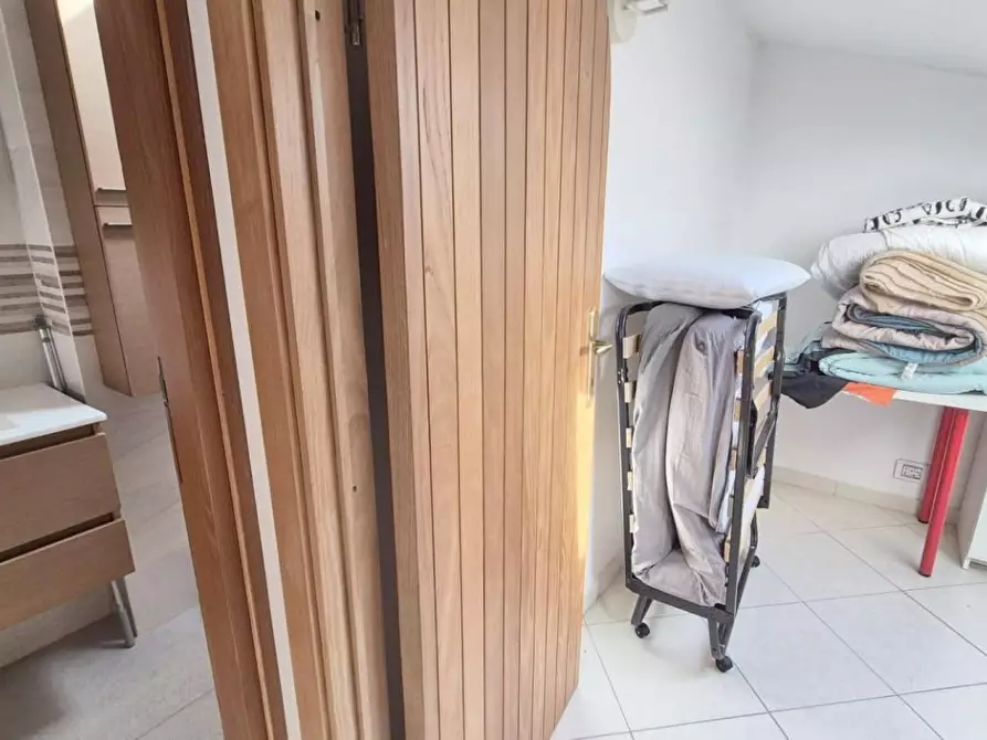 Immagine 53 di Casa semindipendente in affitto  a Viareggio