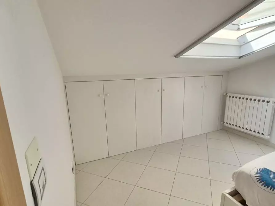 Immagine 41 di Casa semindipendente in affitto  a Viareggio