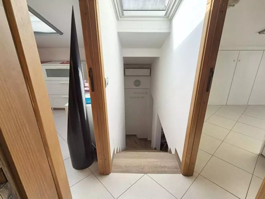 Immagine 64 di Casa semindipendente in affitto  a Viareggio