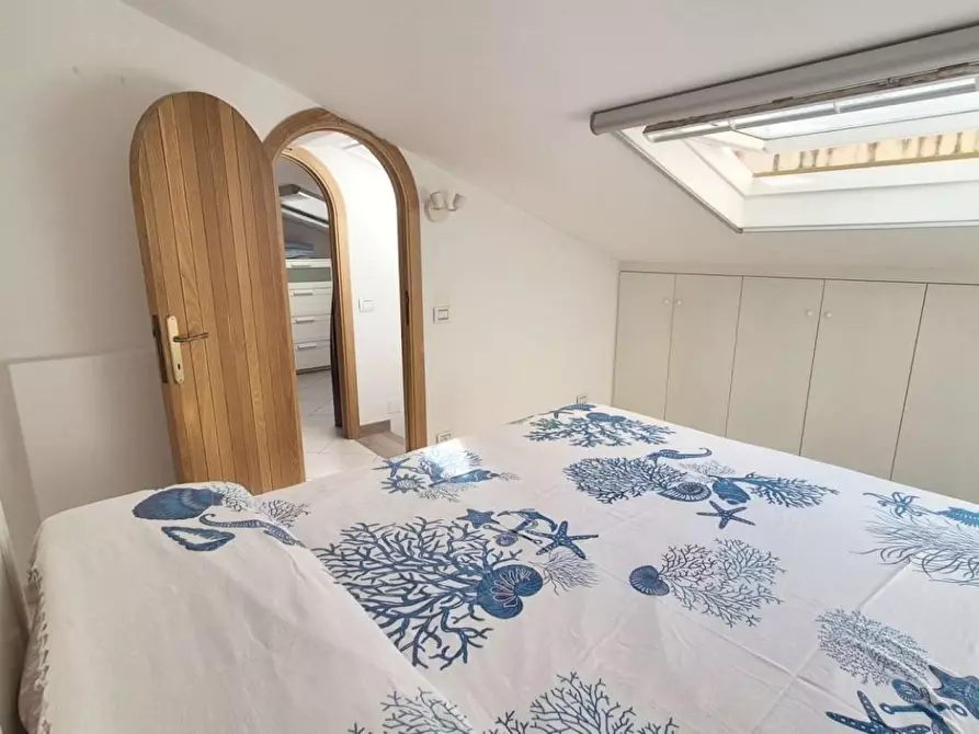 Immagine 51 di Casa semindipendente in affitto  a Viareggio