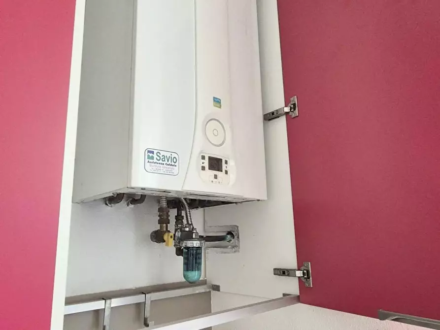 Immagine 22 di Casa semindipendente in affitto  a Viareggio