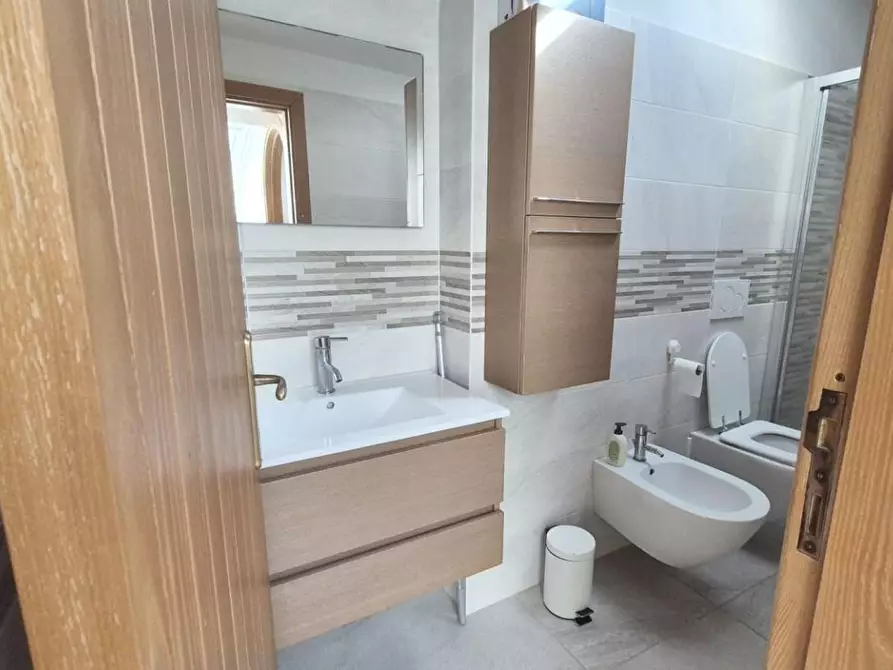 Immagine 58 di Casa semindipendente in affitto  a Viareggio
