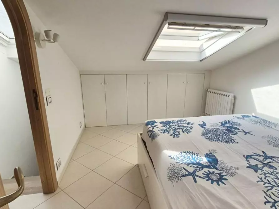 Immagine 43 di Casa semindipendente in affitto  a Viareggio