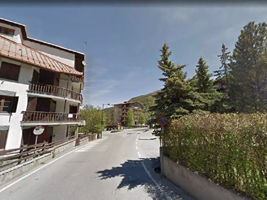 Immagine 4 di Magazzino in vendita  a Sauze D'oulx
