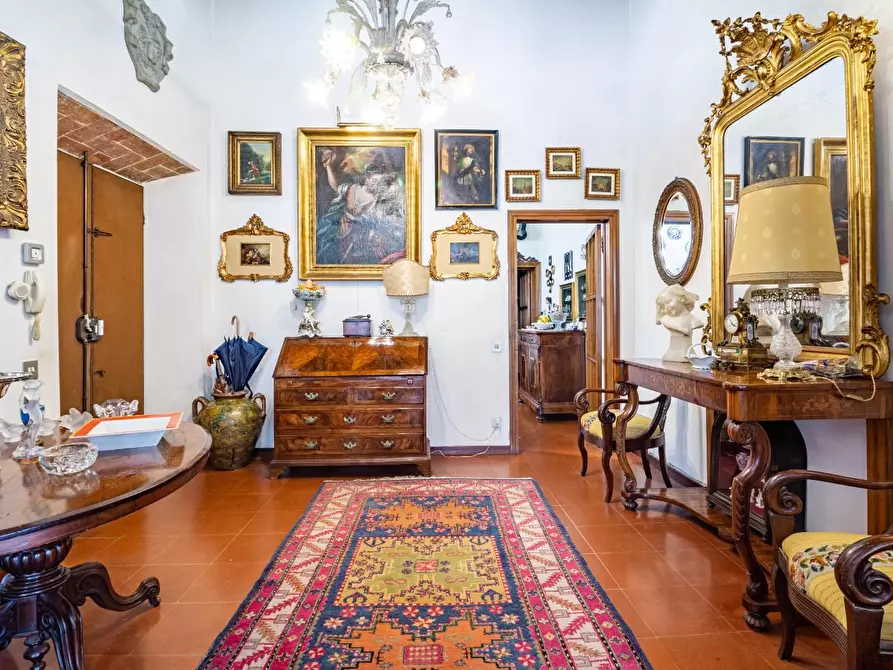 Immagine 5 di Appartamento in vendita  a Pisa