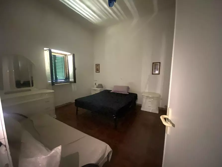 Immagine 6 di Appartamento in vendita  a Livorno