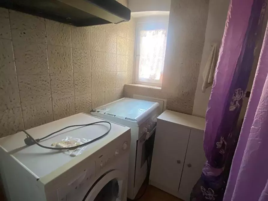 Immagine 4 di Appartamento in vendita  a Livorno