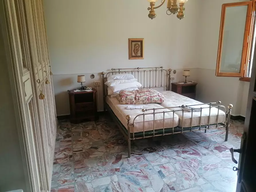 Immagine 11 di Casa bifamiliare in vendita  a Poggio A Caiano