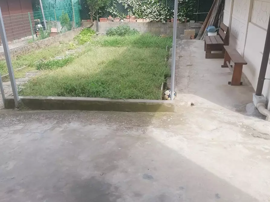 Immagine 3 di Casa bifamiliare in vendita  a Poggio A Caiano