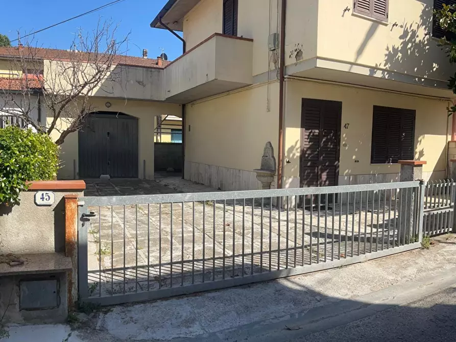 Immagine 16 di Villetta a schiera in vendita  a Ponsacco