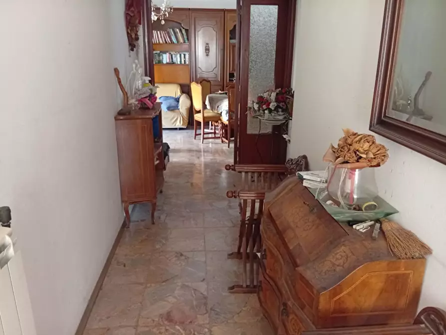 Immagine 1 di Appartamento in vendita  a Pisa