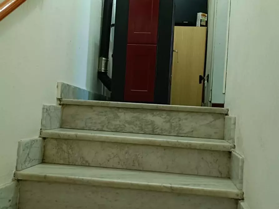 Immagine 5 di Casa semindipendente in vendita  a Ortonovo