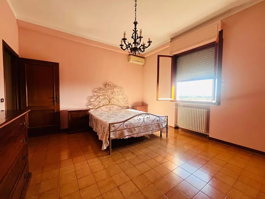 Immagine 17 di Appartamento in vendita  a Altopascio