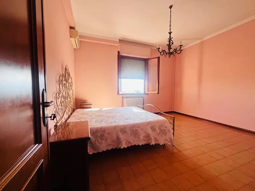 Immagine 14 di Appartamento in vendita  a Altopascio