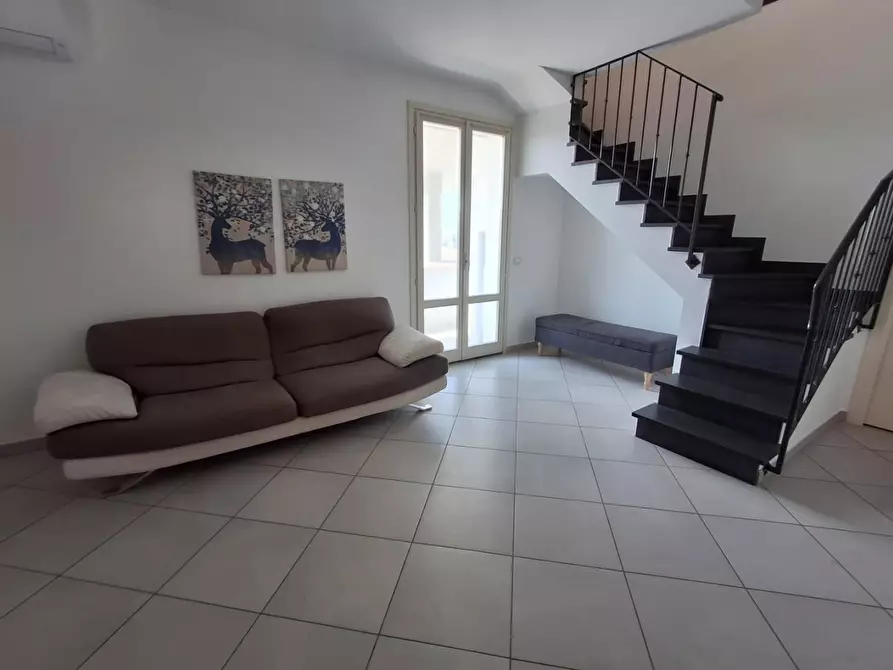 Immagine 1 di Appartamento in affitto  a Capraia E Limite