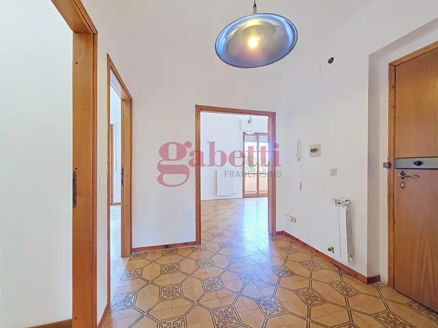 Immagine 17 di Appartamento in vendita  a Pisa