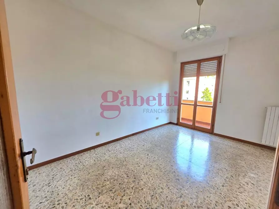 Immagine 24 di Appartamento in vendita  a Pisa