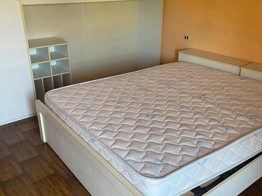 Immagine 5 di Appartamento in vendita  a Carrara
