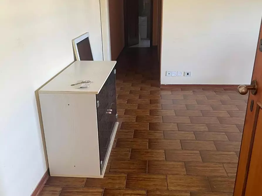 Immagine 1 di Appartamento in vendita  a Carrara